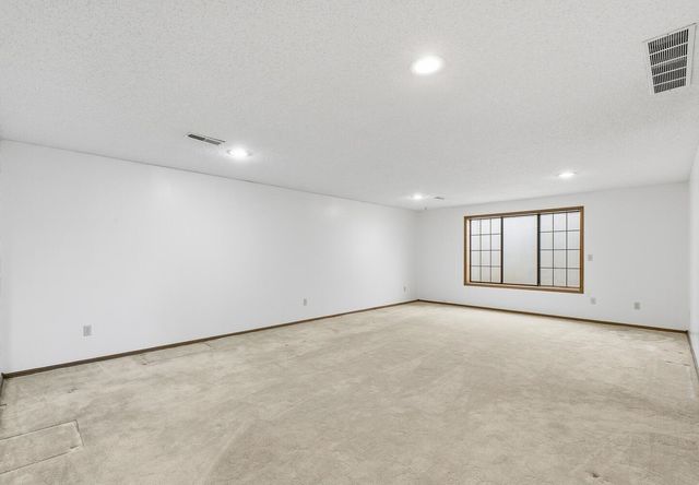 15005 E Timber Lake Rd, Wichita, KS 67230