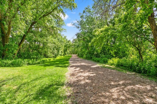 9717 Russell Avenue S, Bloomington, MN 55431