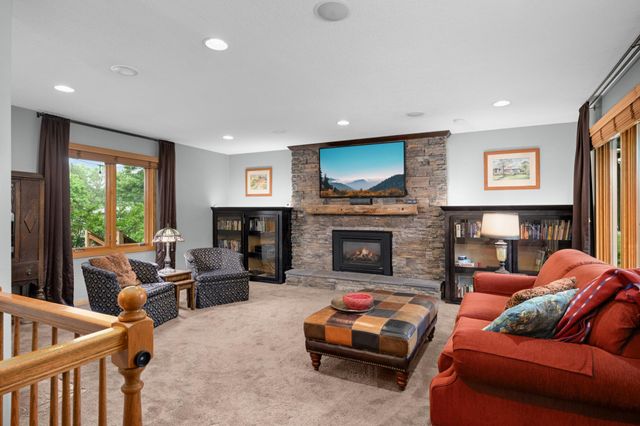 9717 Russell Avenue S, Bloomington, MN 55431