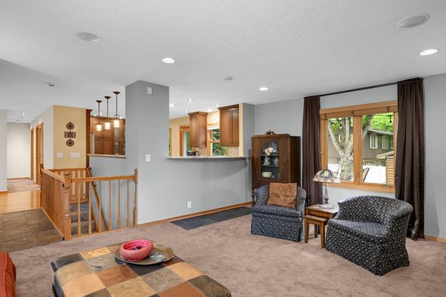 9717 Russell Avenue S, Bloomington, MN 55431