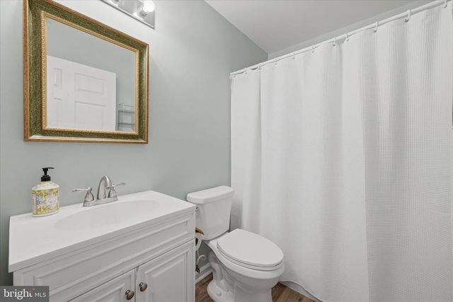 1851 MELVOR LN, Winchester, VA 22601