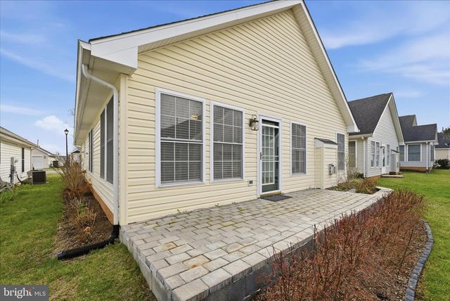 1851 MELVOR LN, Winchester, VA 22601