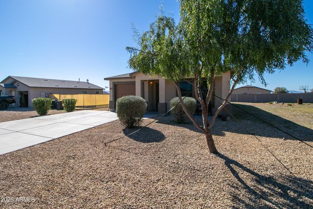479 CAHAN Drive, Morristown, AZ 85342