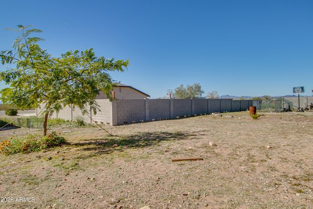 479 CAHAN Drive, Morristown, AZ 85342