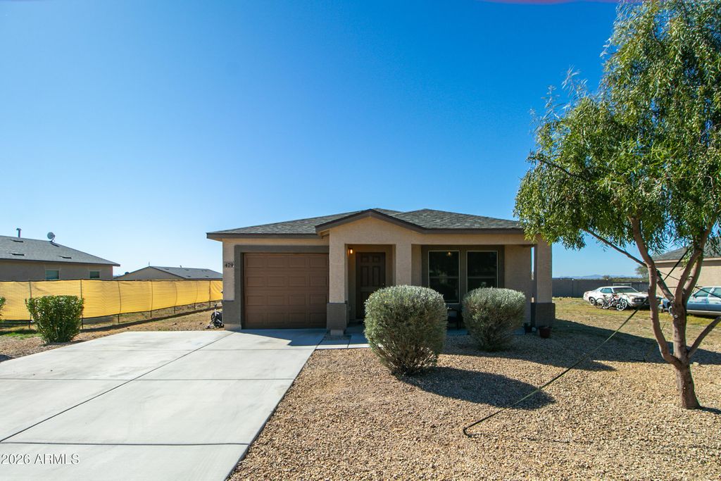 479 CAHAN Drive, Morristown, AZ 85342