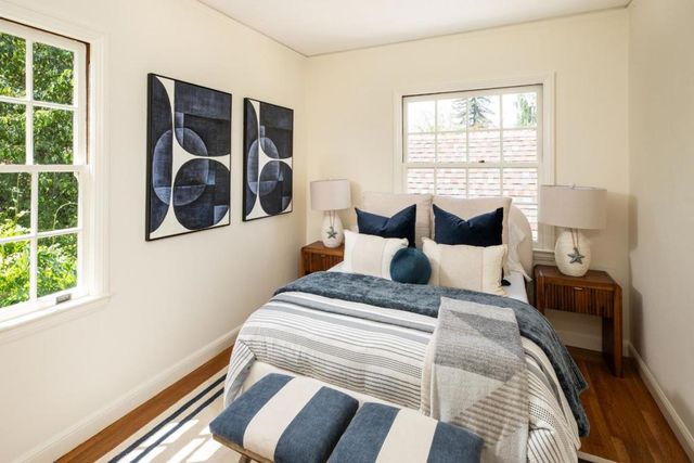 1560 Castilleja Avenue, Palo Alto, CA 94306