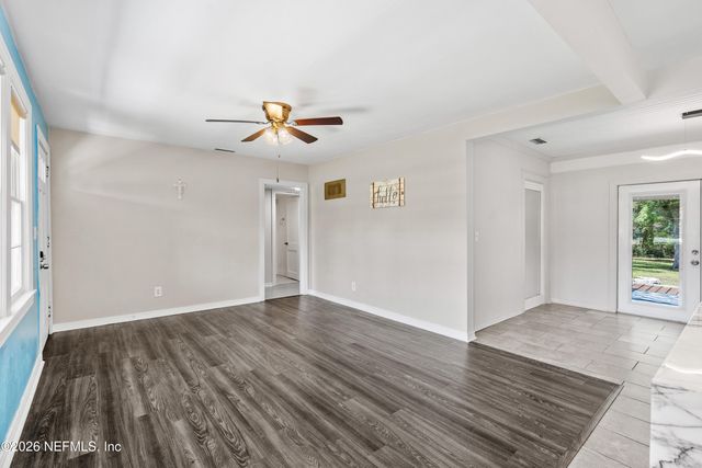 2442 SOUTHSIDE Boulevard, Jacksonville, FL 32216