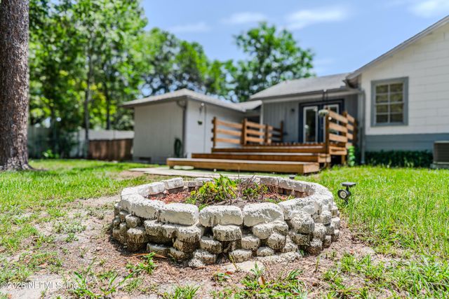 2442 SOUTHSIDE Boulevard, Jacksonville, FL 32216