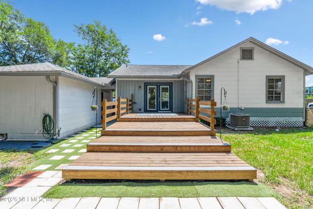 2442 SOUTHSIDE Boulevard, Jacksonville, FL 32216