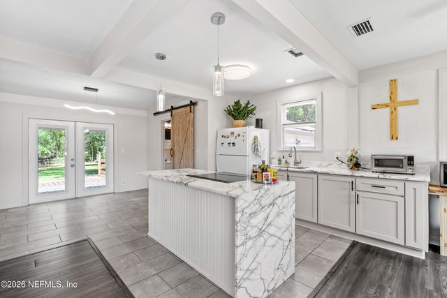 2442 SOUTHSIDE Boulevard, Jacksonville, FL 32216