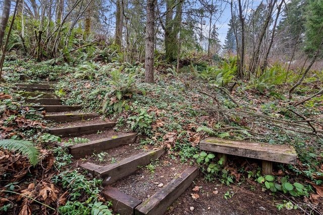 10245 SE 46th Avenue, Olympia, WA 98513