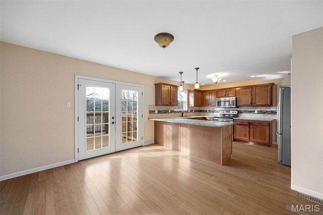 1928 Raintree Drive, Imperial, MO 63052