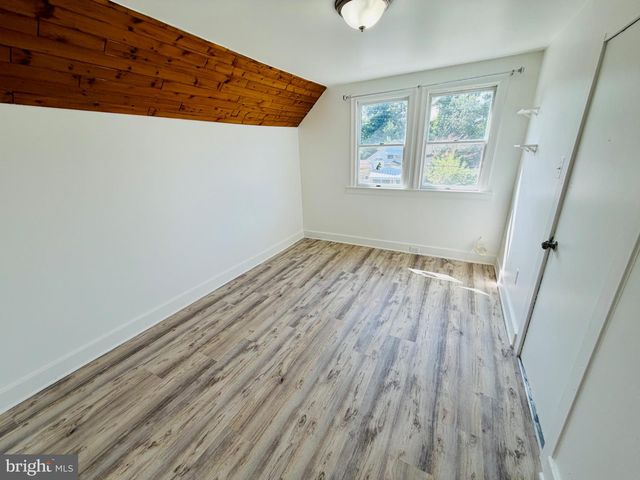 21 HOLLY ST, Clementon, NJ 08021