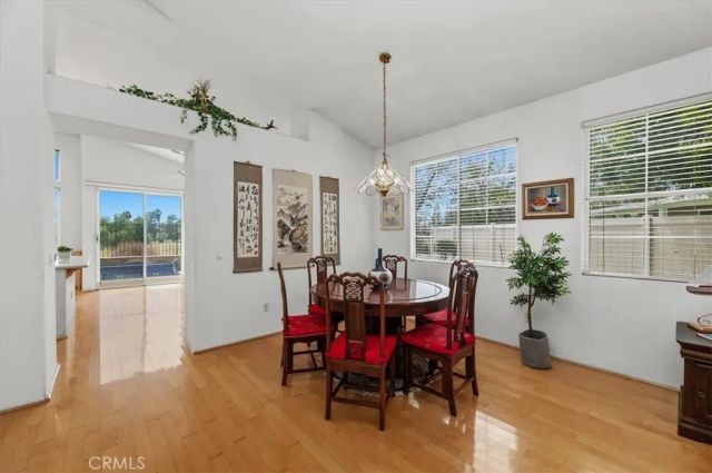 24117 Corte Valente, Murrieta, CA 92562
