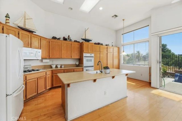 24117 Corte Valente, Murrieta, CA 92562