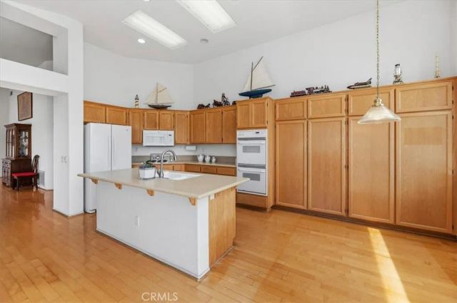 24117 Corte Valente, Murrieta, CA 92562
