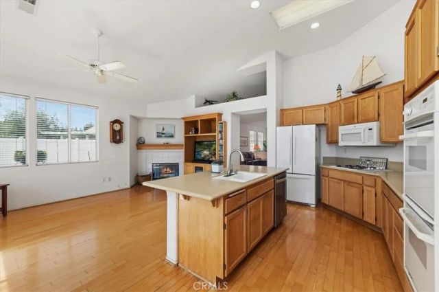 24117 Corte Valente, Murrieta, CA 92562