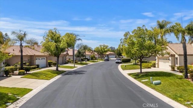 24117 Corte Valente, Murrieta, CA 92562