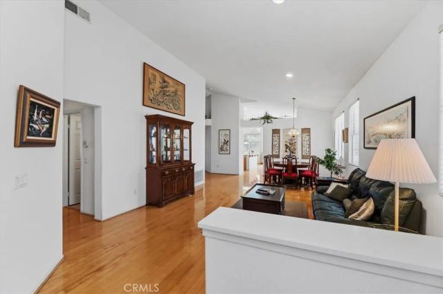 24117 Corte Valente, Murrieta, CA 92562