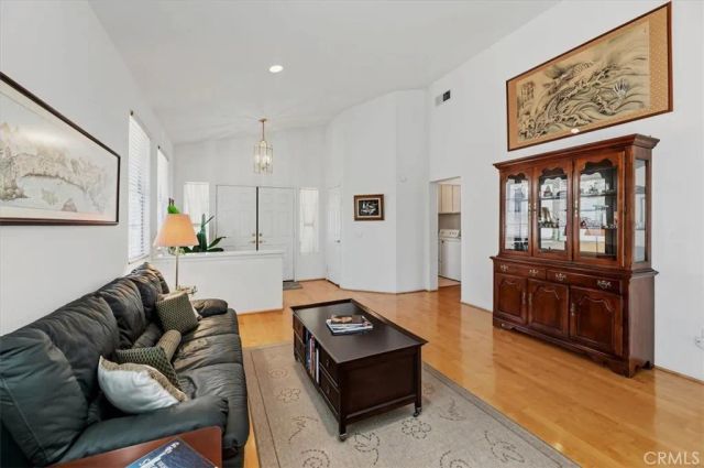 24117 Corte Valente, Murrieta, CA 92562
