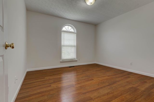116 Shannon Lane, Georgetown, KY 40324