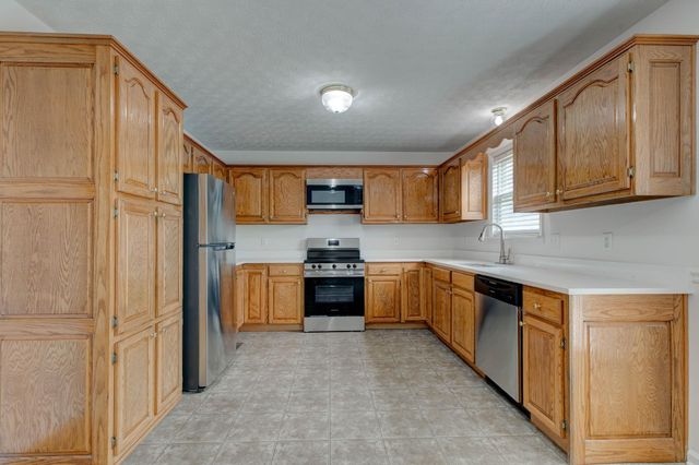116 Shannon Lane, Georgetown, KY 40324
