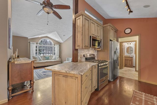 9685 Woodys Run, Long Lake Twp, MI 49684