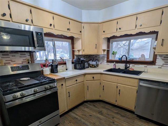 3911 WILLIAMS Road, Erie, PA 16510