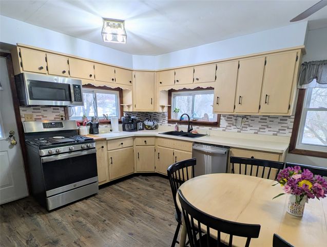 3911 WILLIAMS Road, Erie, PA 16510