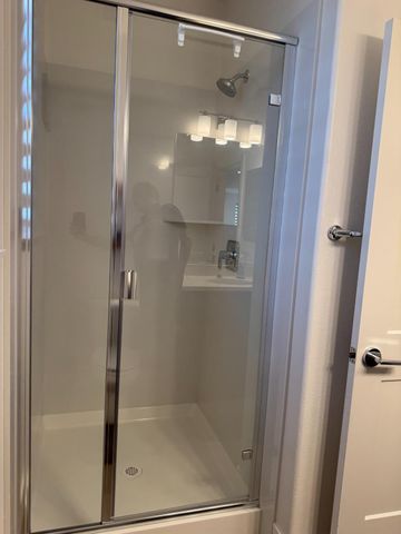 4435 Willow Grove Dr, Folsom, CA 95630