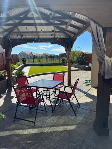 4435 Willow Grove Dr, Folsom, CA 95630