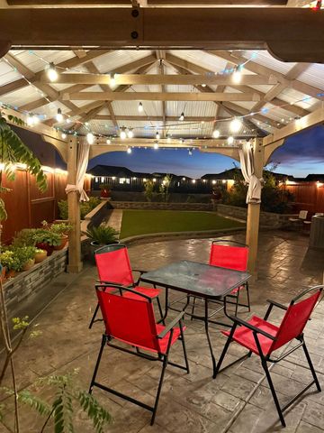 4435 Willow Grove Dr, Folsom, CA 95630