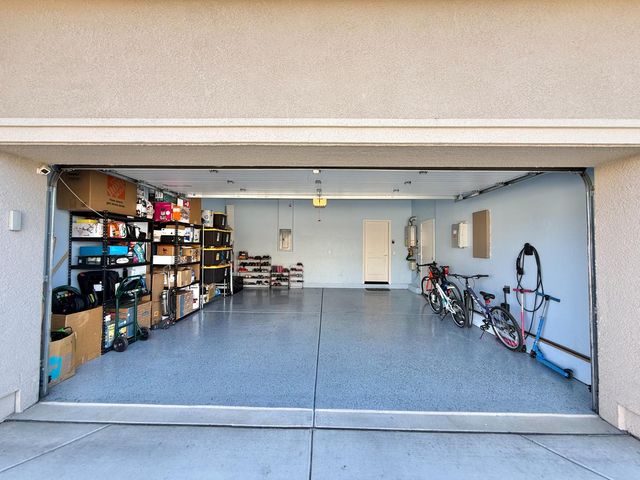 4435 Willow Grove Dr, Folsom, CA 95630