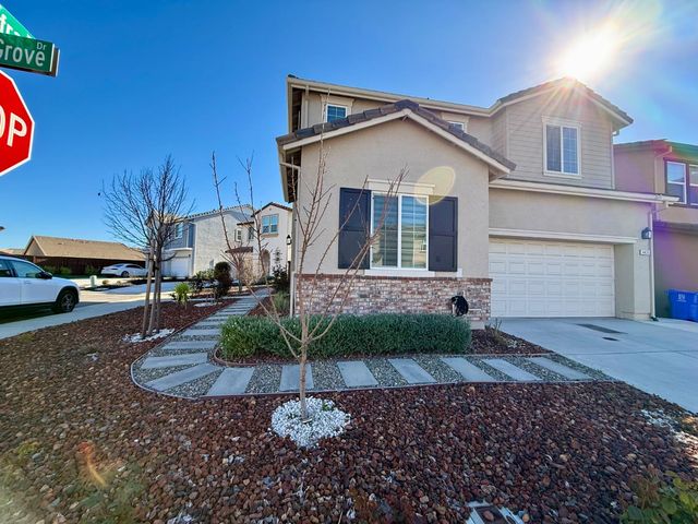 4435 Willow Grove Dr, Folsom, CA 95630