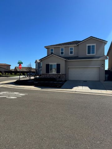 4435 Willow Grove Dr, Folsom, CA 95630