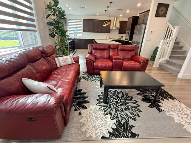 4435 Willow Grove Dr, Folsom, CA 95630