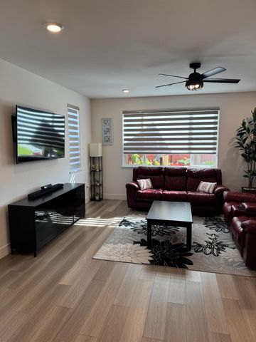 4435 Willow Grove Dr, Folsom, CA 95630