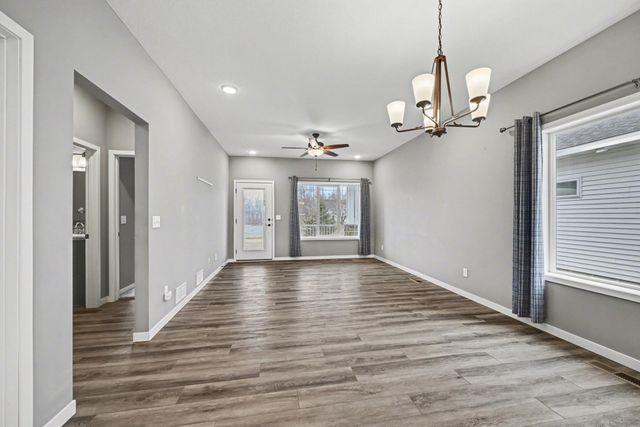 825 Golden Way NW, Isanti, MN 55040