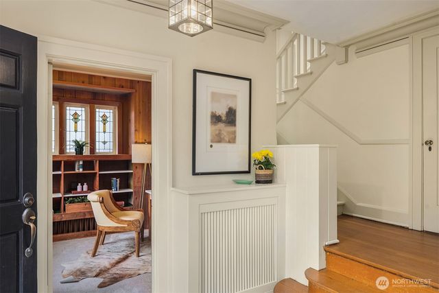 1208 E Newton Street, Seattle, WA 98102