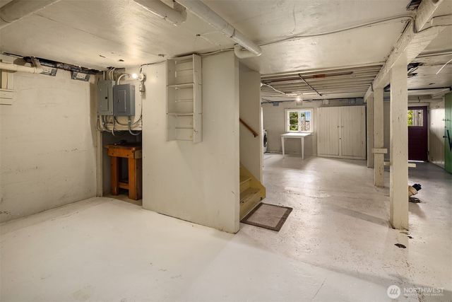 1208 E Newton Street, Seattle, WA 98102