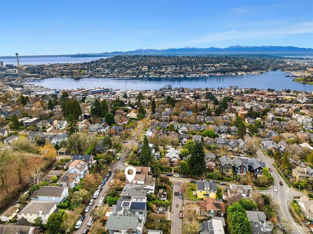 1208 E Newton Street, Seattle, WA 98102