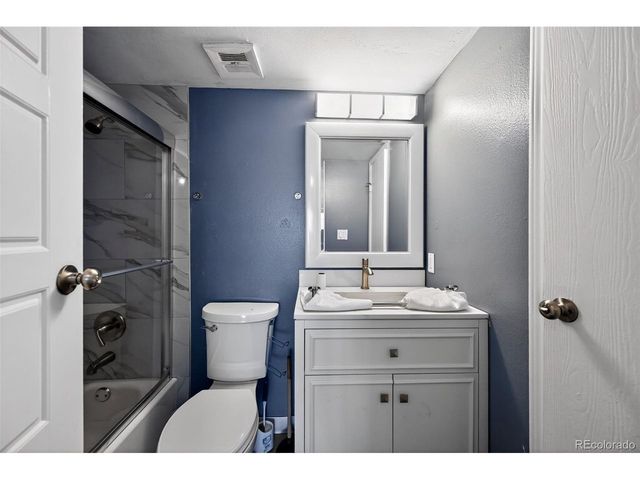 2929 W Floyd Ave 217, Denver, CO 80236