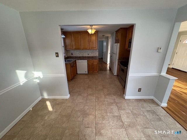 147 Federal Street, West Hartford, CT 06110