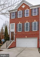 9283 LAUREL RIDGE CROSSING RD, Lorton, VA 22079