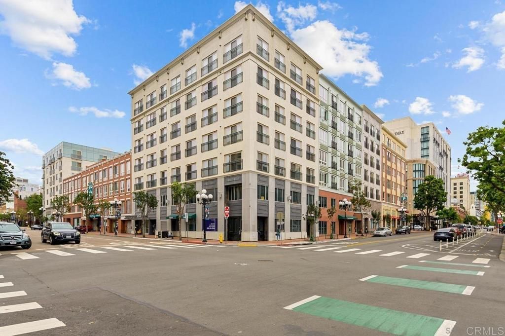 450 J Street 6121, San Diego, CA 92101