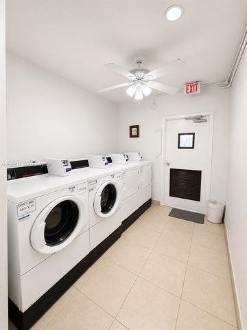 1460 NE 169th St 108, North Miami Beach, FL 33162