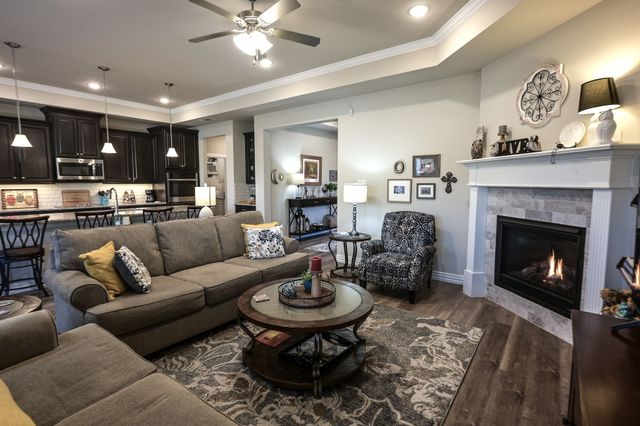 7601 Murcia Drive, Fort Worth, TX 76123