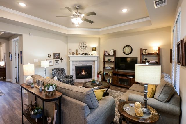 7601 Murcia Drive, Fort Worth, TX 76123