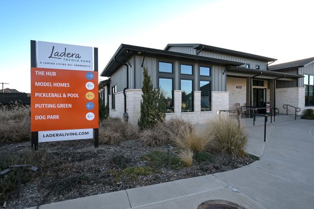 7601 Murcia Drive, Fort Worth, TX 76123