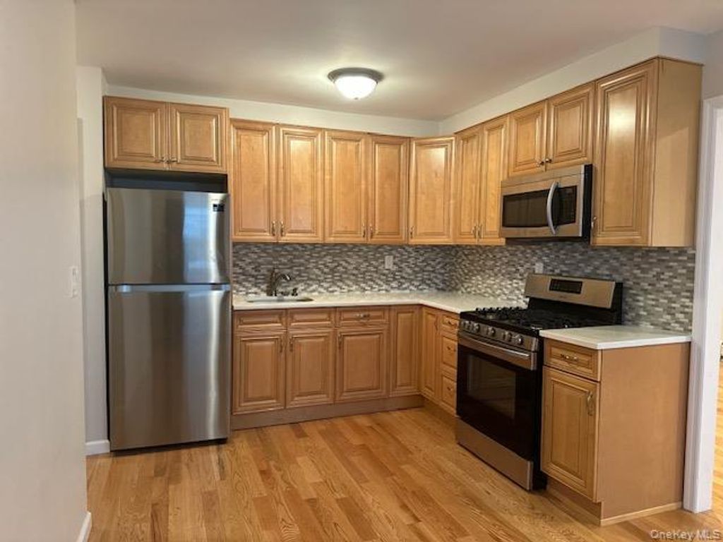 312 Edwards Place 2, Yonkers, NY 10703